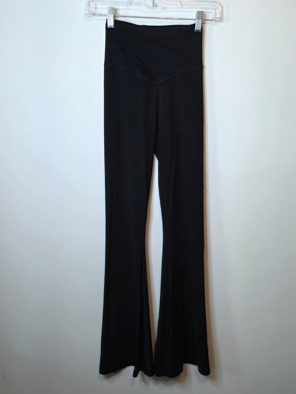 Offline By Aerie Real Me Crossover Flare Legging Pants Black Size Small